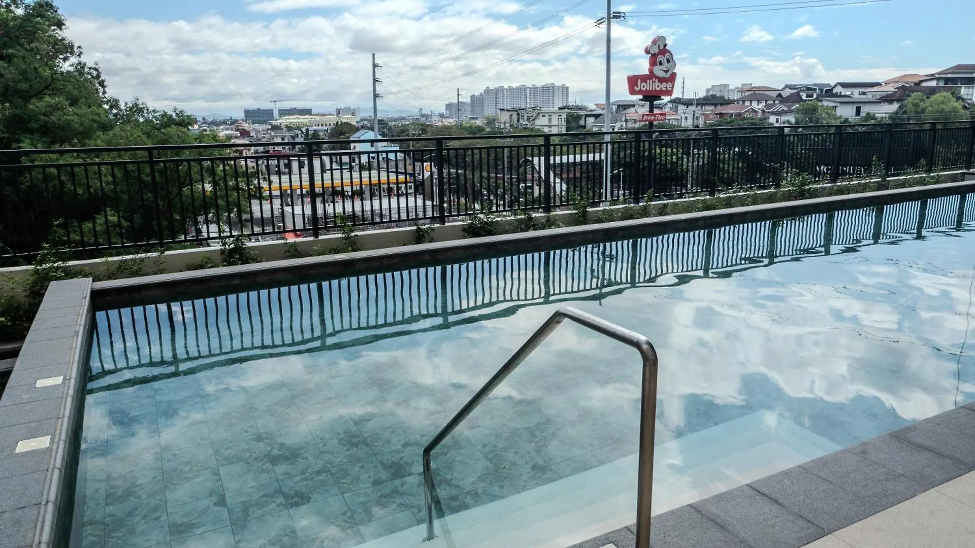 Novel Hotel Manila 4*,  Philippines